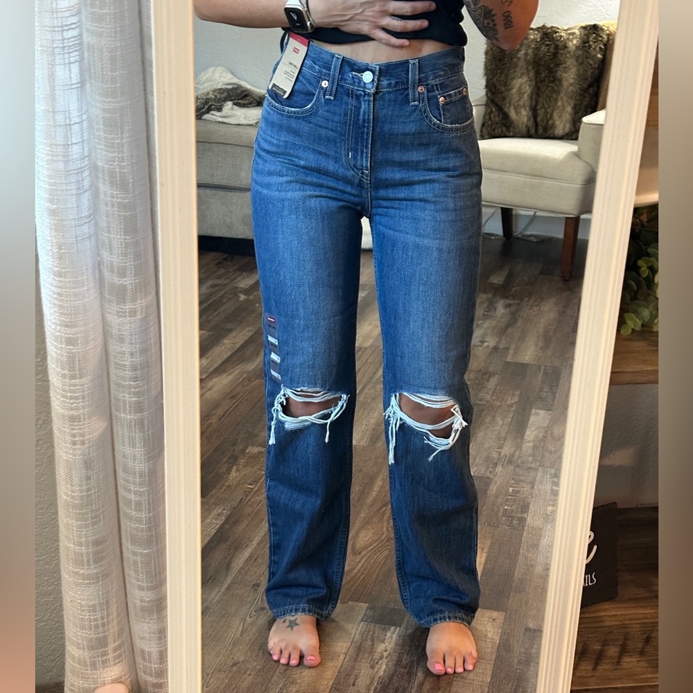 NWT Levi’s Low Pro Straight Jeans